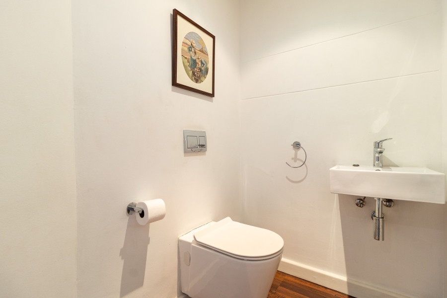 1 Bedroom Property for Sale in Cape Town City Centre Western Cape
